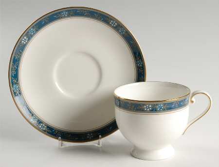 Aviance Blue Footed Cup & Saucer Set