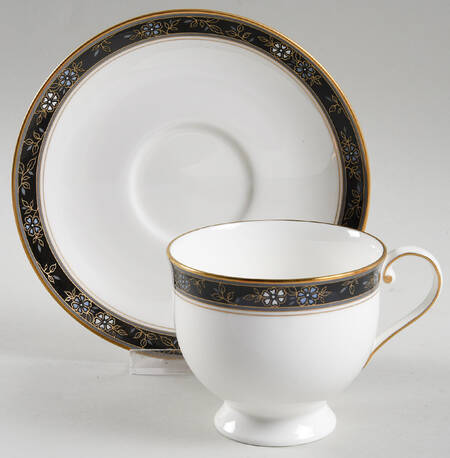 Aviance Black Footed Cup & Saucer Set