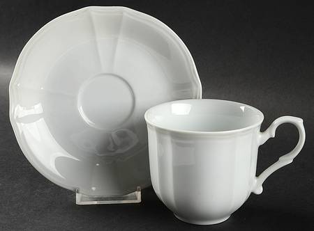 Classic Tradition White Flat Cup & Saucer Set