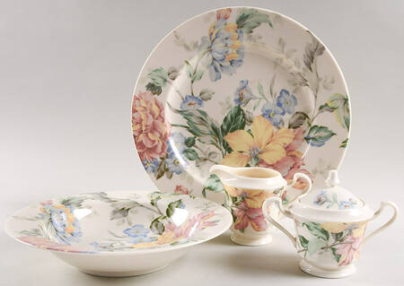 English Tapestry 5 Piece Hostess Set