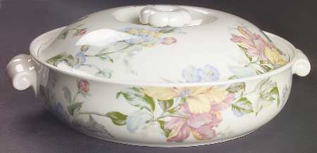 English Tapestry 2 Qt Round Covered Casserole