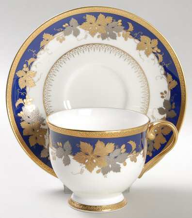 Gold Leaf Footed Cup & Saucer Set