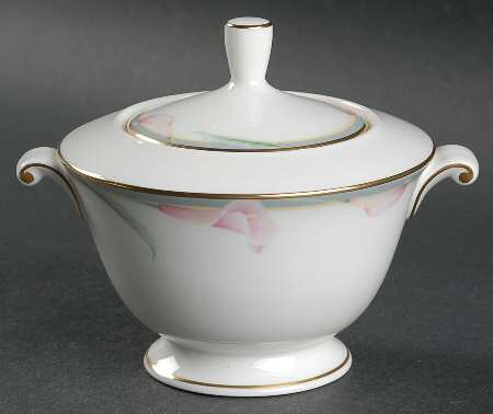 Mademoiselle Sugar Bowl & Lid