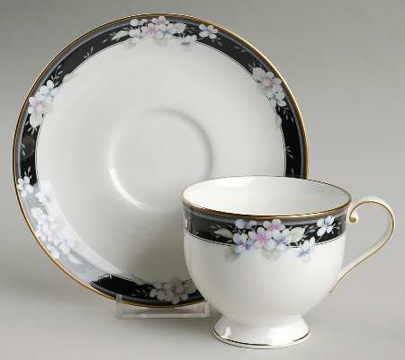 Refinement Black Footed Cup & Saucer Set