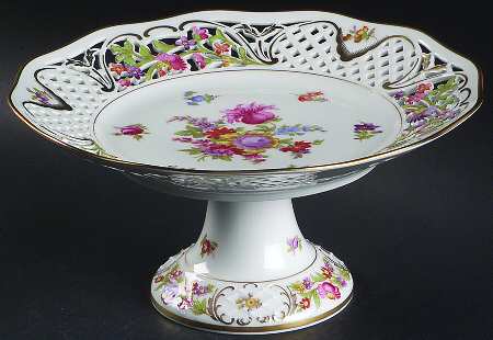 Royale 10" Diameter Pierced Cake Stand