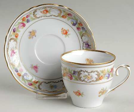 Royale Flat Cup & Saucer Set