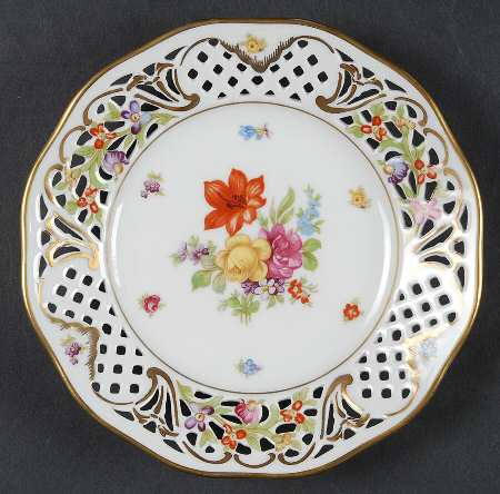 Royale Pierced Bread & Butter Plate