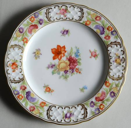 Royale Bread & Butter Plate