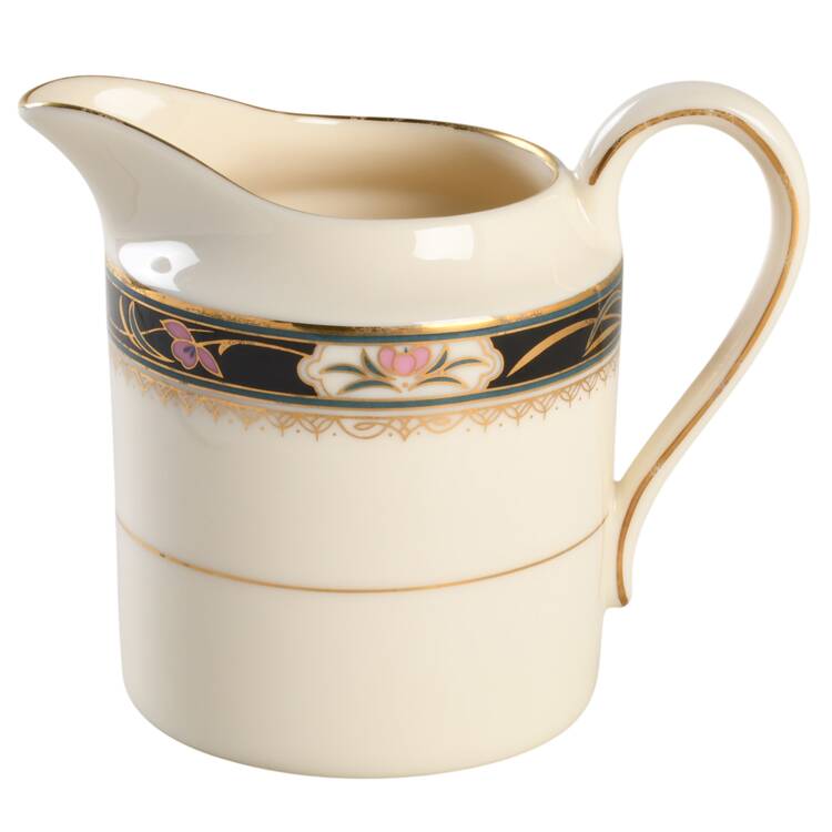 Villa Corsica Creamer