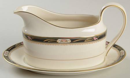 Villa Corsica Gravy Boat & Underplate