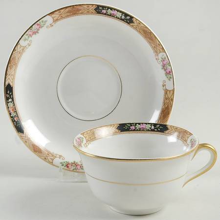 OST12 Flat Cup & Saucer Set