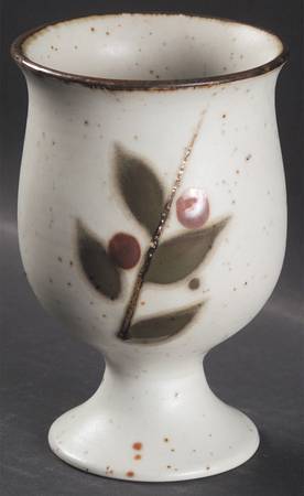 Bittersweet 1o Oz China Goblet