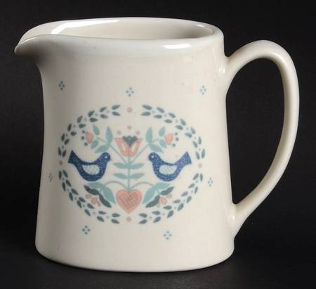 Bluebird Creamer