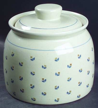 Petite Rose Small Canister & Lid