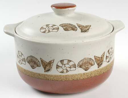 Seashore 1.5 Qt Round Covered Casserole
