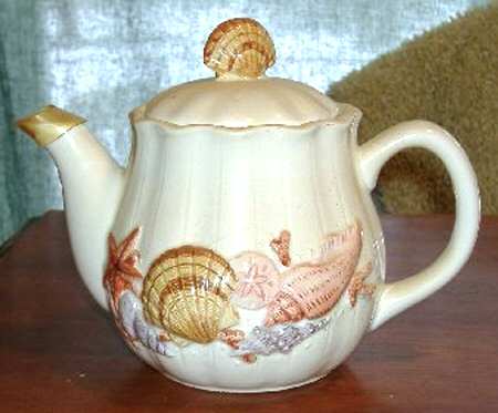 Shell Teapot & Lid