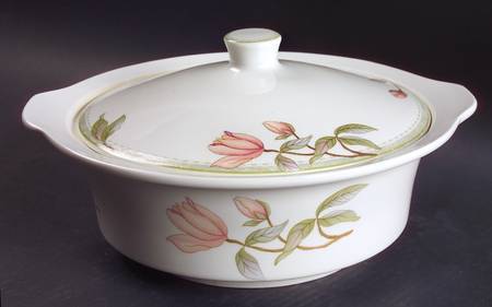 Savannah 2 Qt Round Covered Casserole