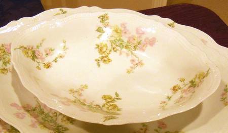 OSG40 9" Oval Vegetable Bowl