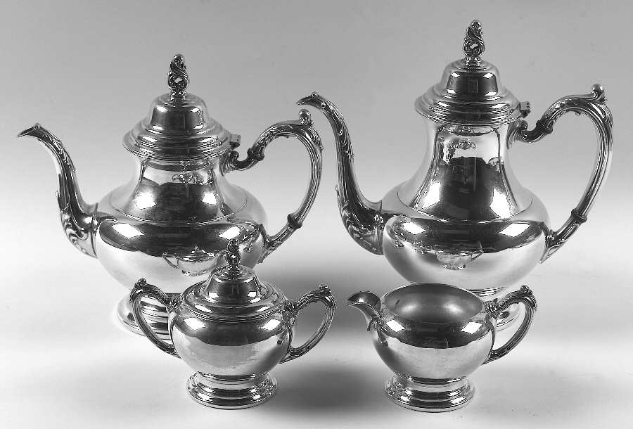 Sea Crest (Silverplate, Hollowware) (4 Piece) Silverplate Tea Set