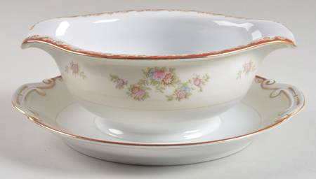 ORI7 Gravy Boat with Attached Underplate