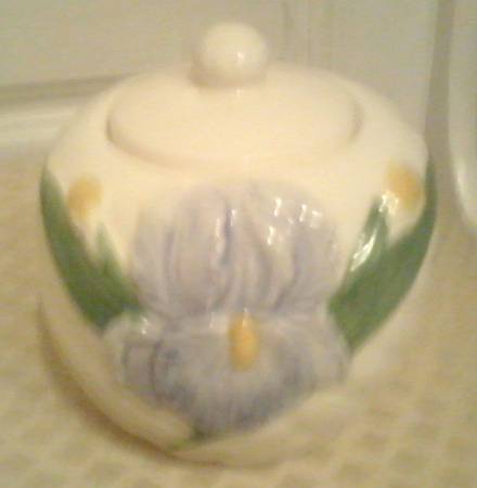 Flowertime Sugar Bowl & Lid