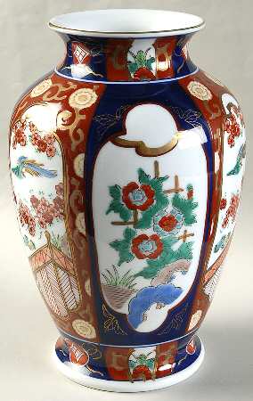 Gold Imari 10" Vase