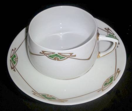 OHM19 Flat Cup & Saucer Set