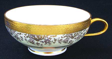 OSN1 Footed Cup