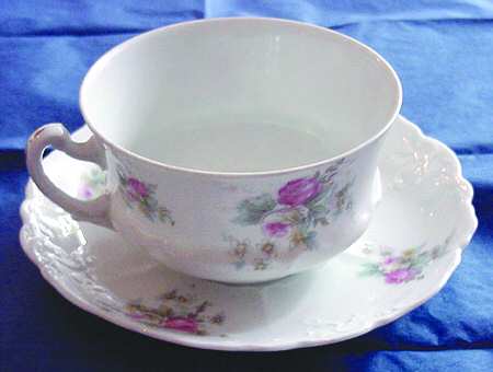 OSG91 Flat Cup & Saucer Set