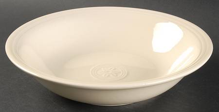 Petals Cream (Gardenia) 9" Round Vegetable Bowl