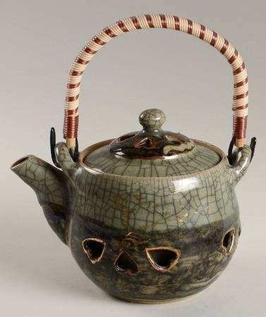 Soma Ware Teapot & Lid