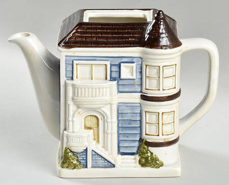 Victorian House Musical Teapot No Lid