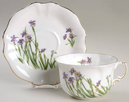 Bermudiana Oversized Cup & Saucer Set