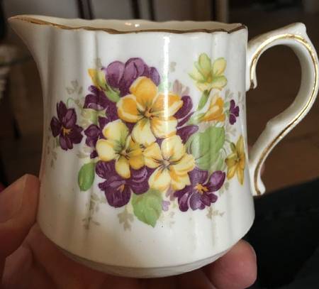 2444 Creamer