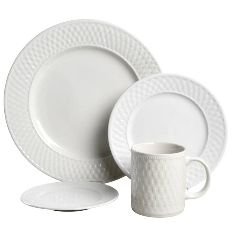 Wicker 32 Piece Estate Set by Oneida