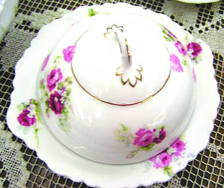 OSG164 Round Covered Butter