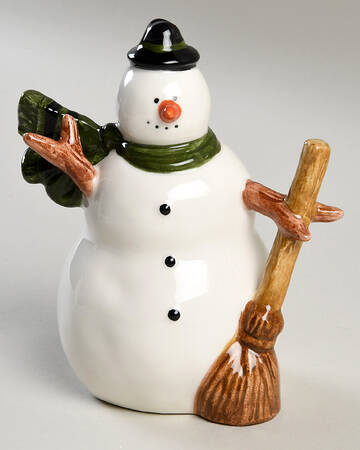 Snow Family Figural Creamer