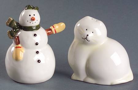 Snow Family Figural Salt & Pepper Set
