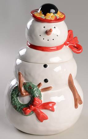 Snow Family Figural Cookie Jar & Lid