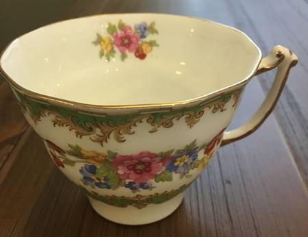 OLR18 Footed Cup & Saucer Set