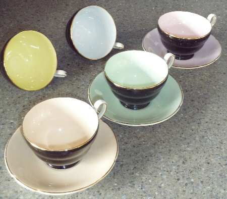 3370 Footed Cup & Saucer Set