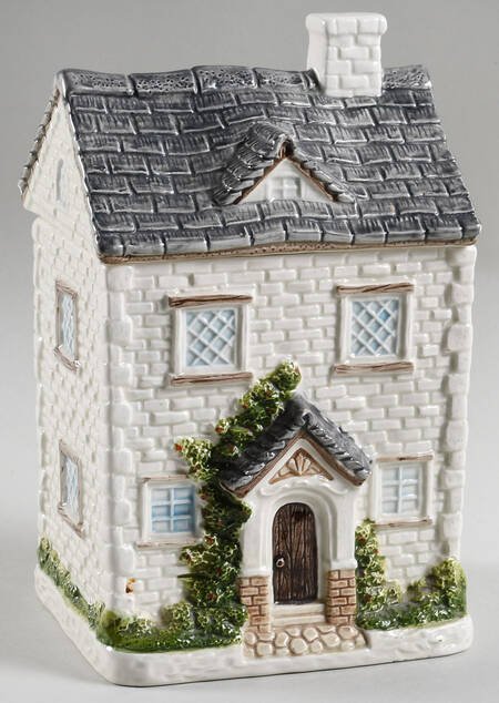 Thatch Roof Cottage Medium Canister & Lid