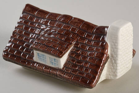 Thatch Roof Cottage Lid for Small Canister