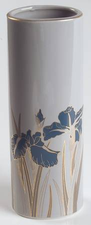 Royal Iris 6" Bud Vase