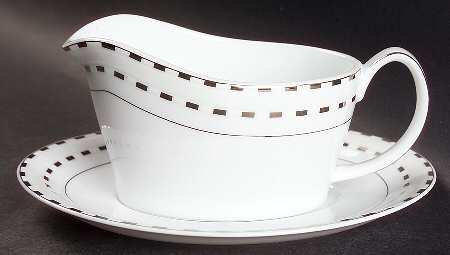 Couplet Gravy Boat & Underplate