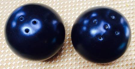Kowa Salt & Pepper Set