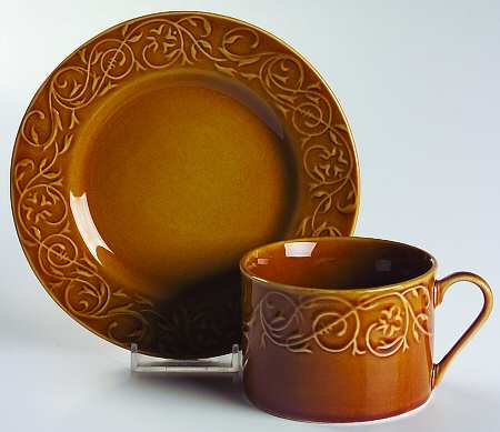 Artasia Orange Flat Cup & Saucer Set