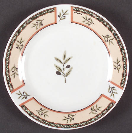 Tuscan Olives Salad Plate