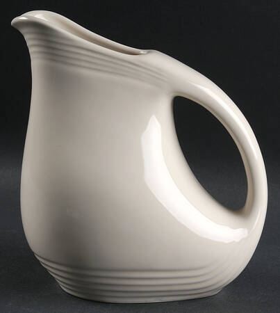 Culinaria A la Mode (Cream) 48 Oz Pitcher