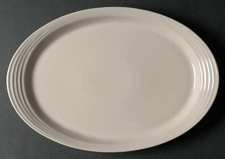 Culinaria A la Mode (Cream) 14" Oval Serving Platter by Oneida
